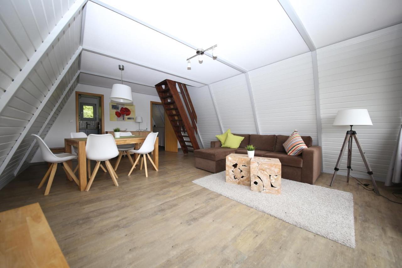 Ferienhaeuser Campingplatz Kinding Exterior photo